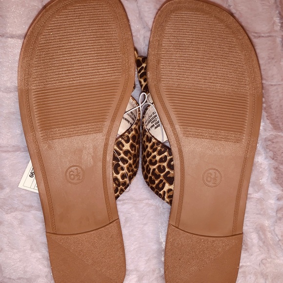 NWT Ladies size 6 1/2 sandals by : a new day - Picture 3 of 6